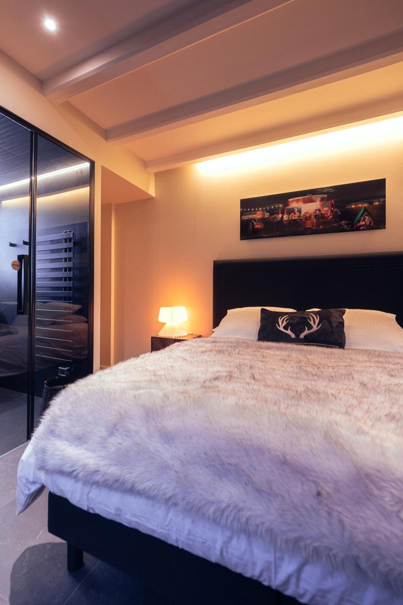 La Sainthilarienne Bed & Breakfast Dış mekan fotoğraf